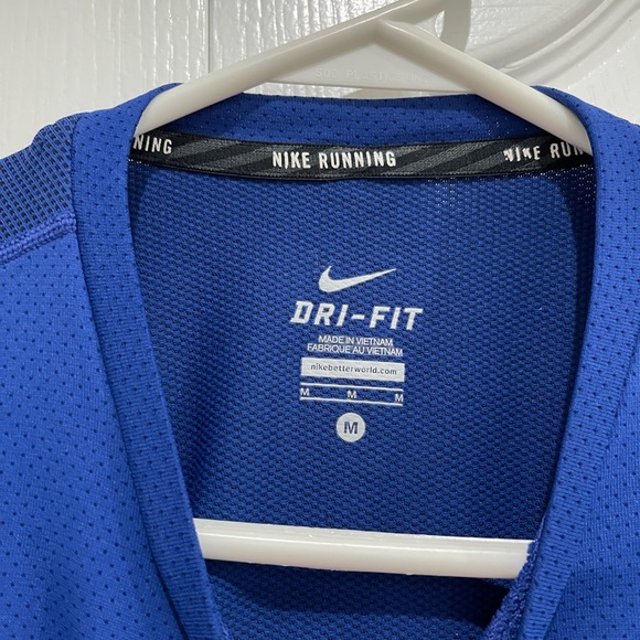 Nike Dri Fit Shirt - Picture 2 of 2